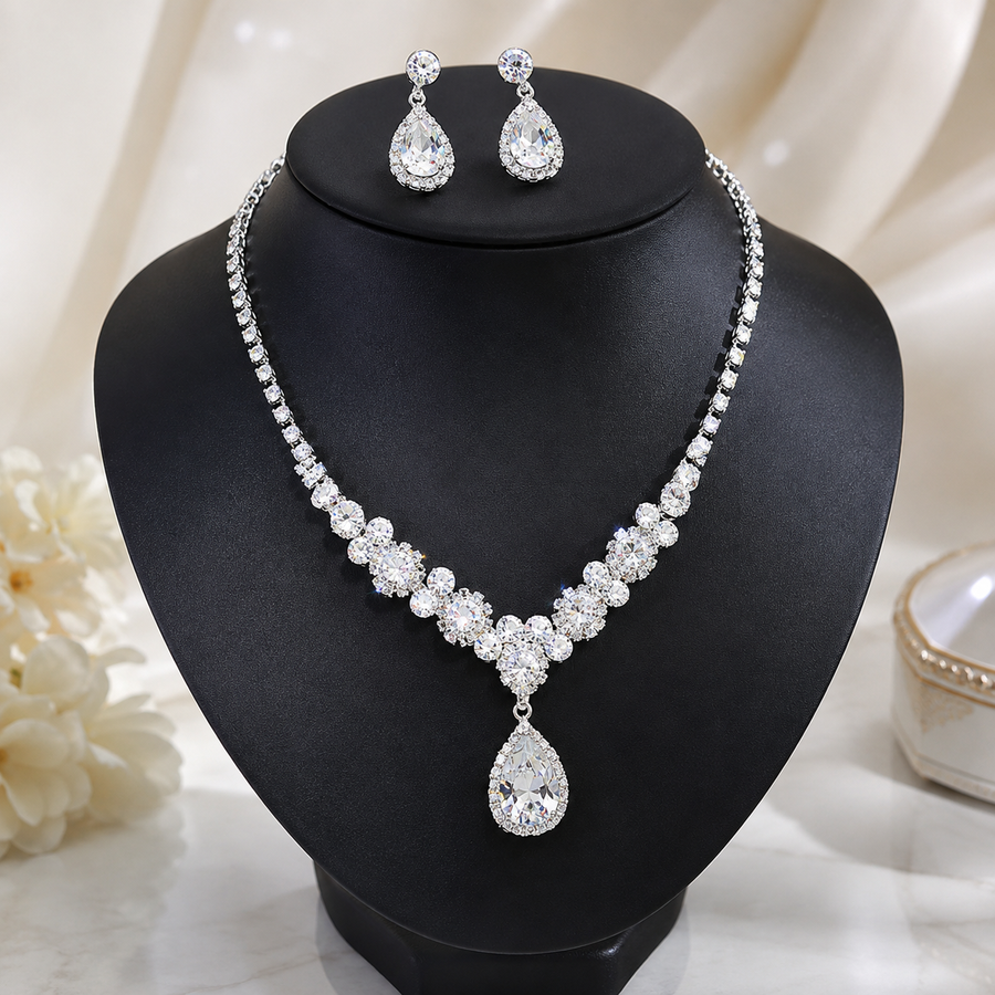 Élyse Teardrop Jewellery Set