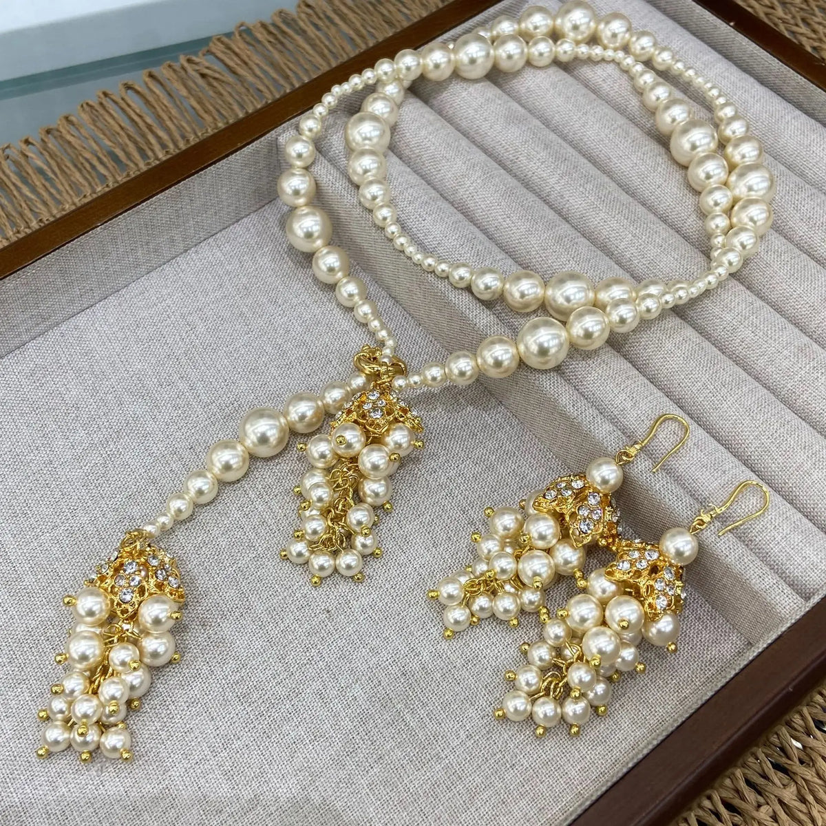 The Pearl Cascade Set