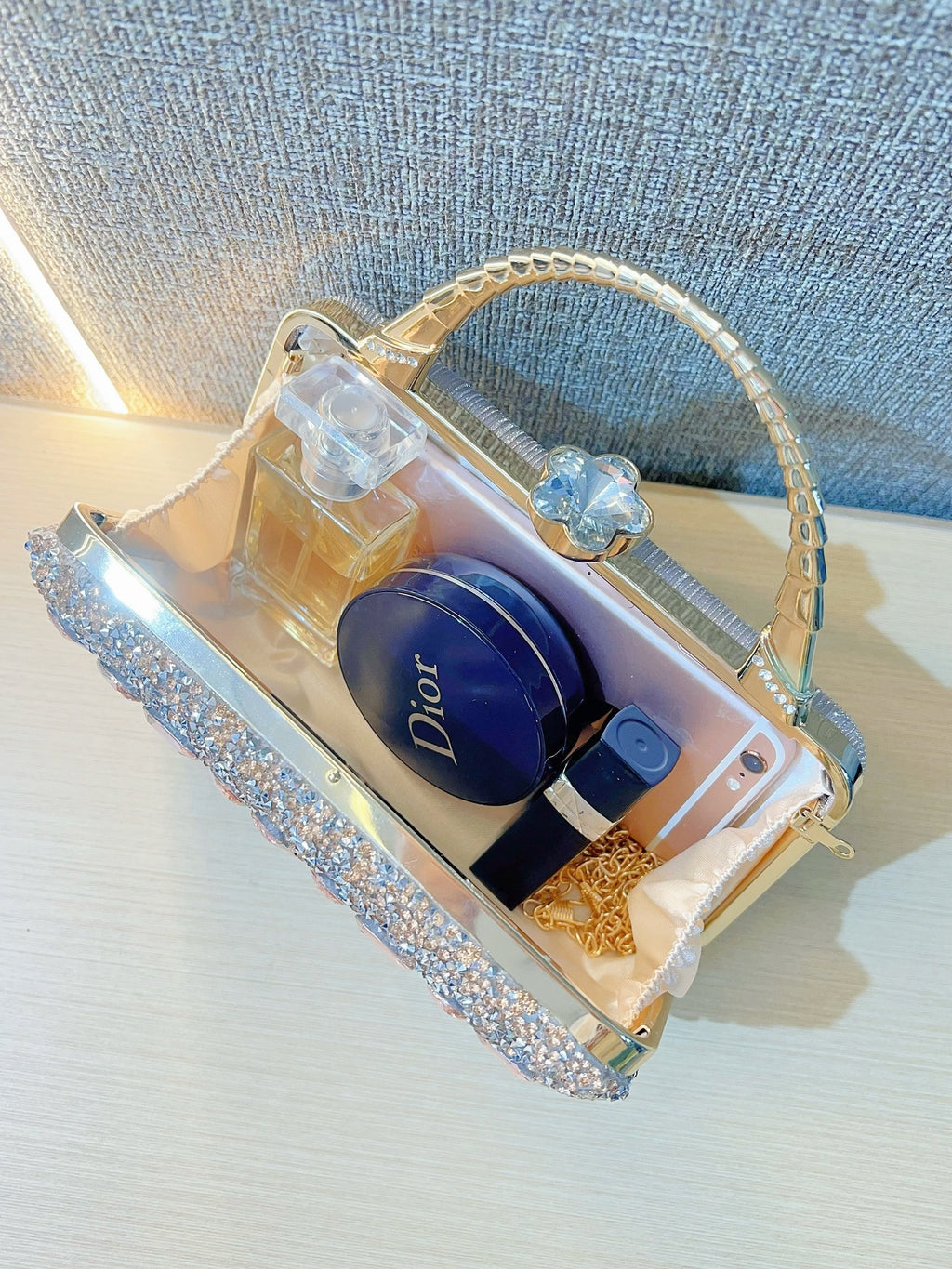Glimmer Kiss Bag